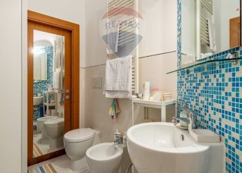 Bagno - Independent house Via Dante Alighieri
 
4, Modugno - photo 18