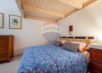 Camera / camera da letto - Independent house Via Dante Alighieri
 
4, Modugno - photo 19