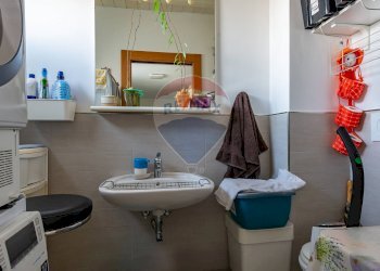 Bagno - Independent house Via Dante Alighieri
 
4, Modugno - photo 22