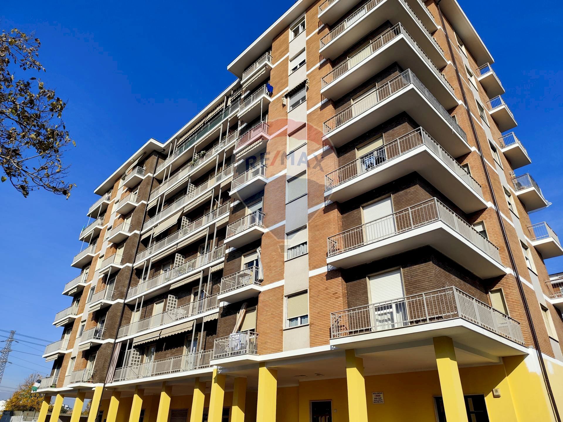 Edificio all\'aperto - Four-room apartment Via Gaetano Amati
 
115, Venaria Reale - photo 2