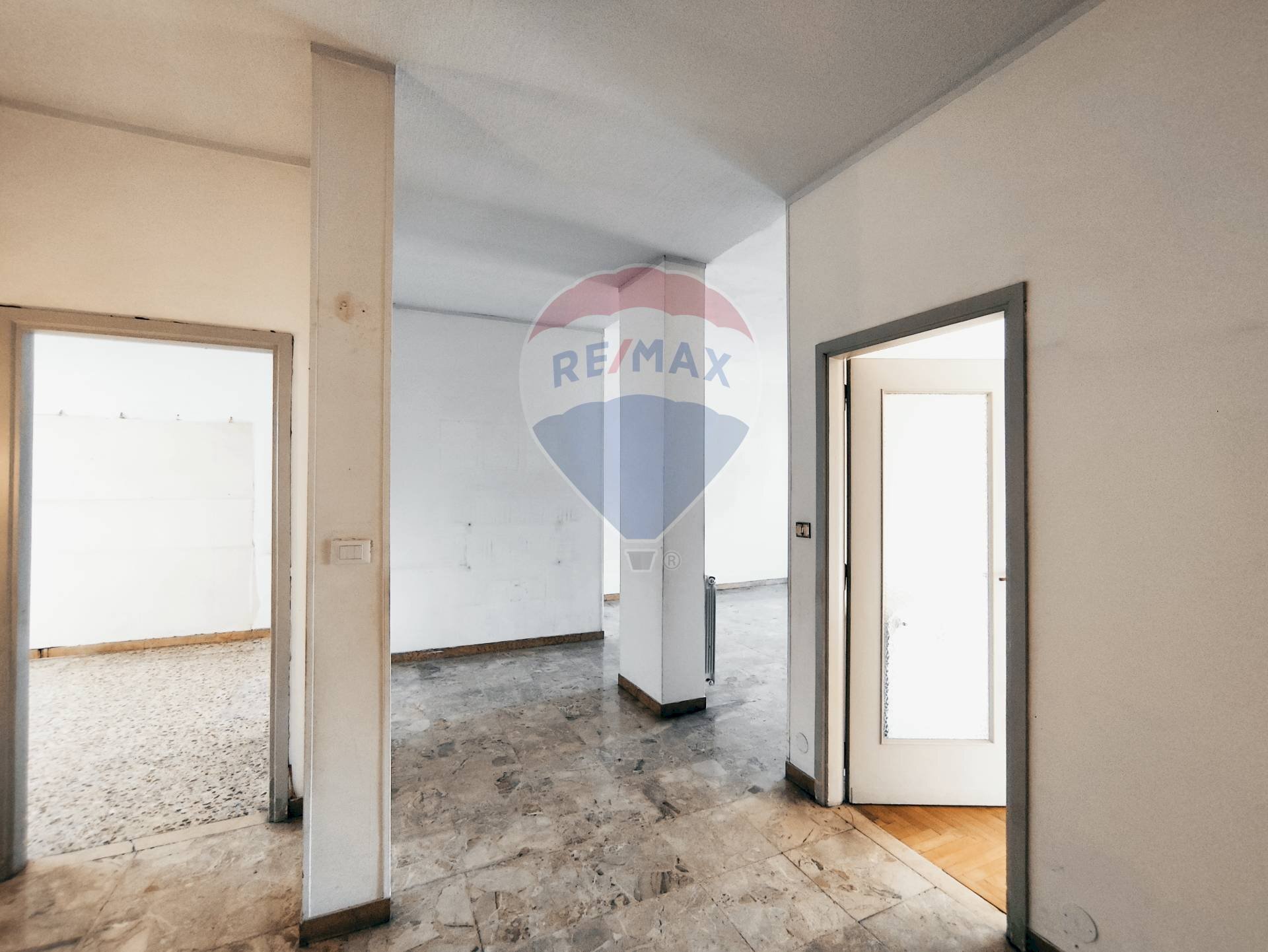 Stanza vuota - Four-room apartment Via Gaetano Amati
 
115, Venaria Reale - photo 3