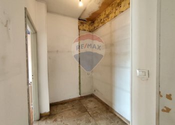 Stanza vuota - Quadrilocale Via Gaetano Amati
 
115, Venaria Reale - foto 14