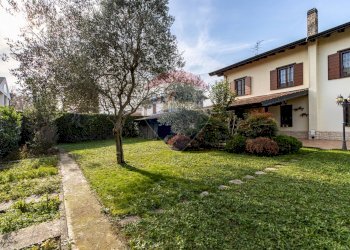 Giardino - Villa via carlo marx
 
27, Settala - photo 3