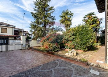 Giardino - Villa via carlo marx
 
27, Settala - photo 21