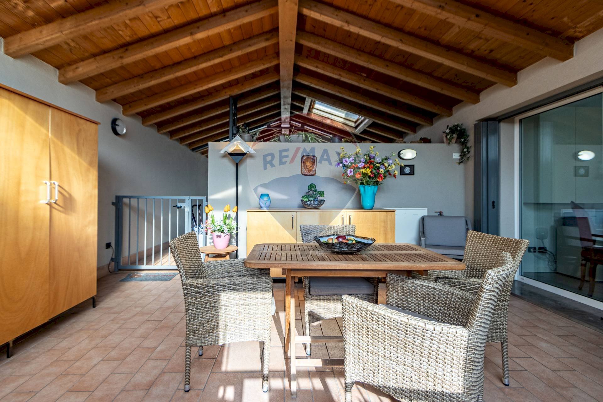 Sala da pranzo - Attico don pietro ponti
 
17, Besana in Brianza - foto 2