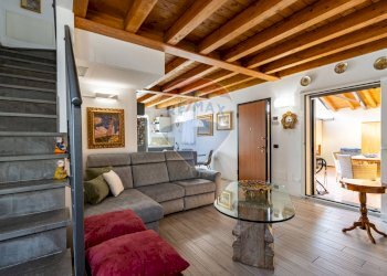 Soggiorno - Attico don pietro ponti
 
17, Besana in Brianza - foto 10