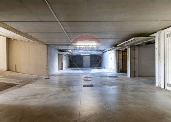 Parcheggio - Attico don pietro ponti
 
17, Besana in Brianza - foto 42