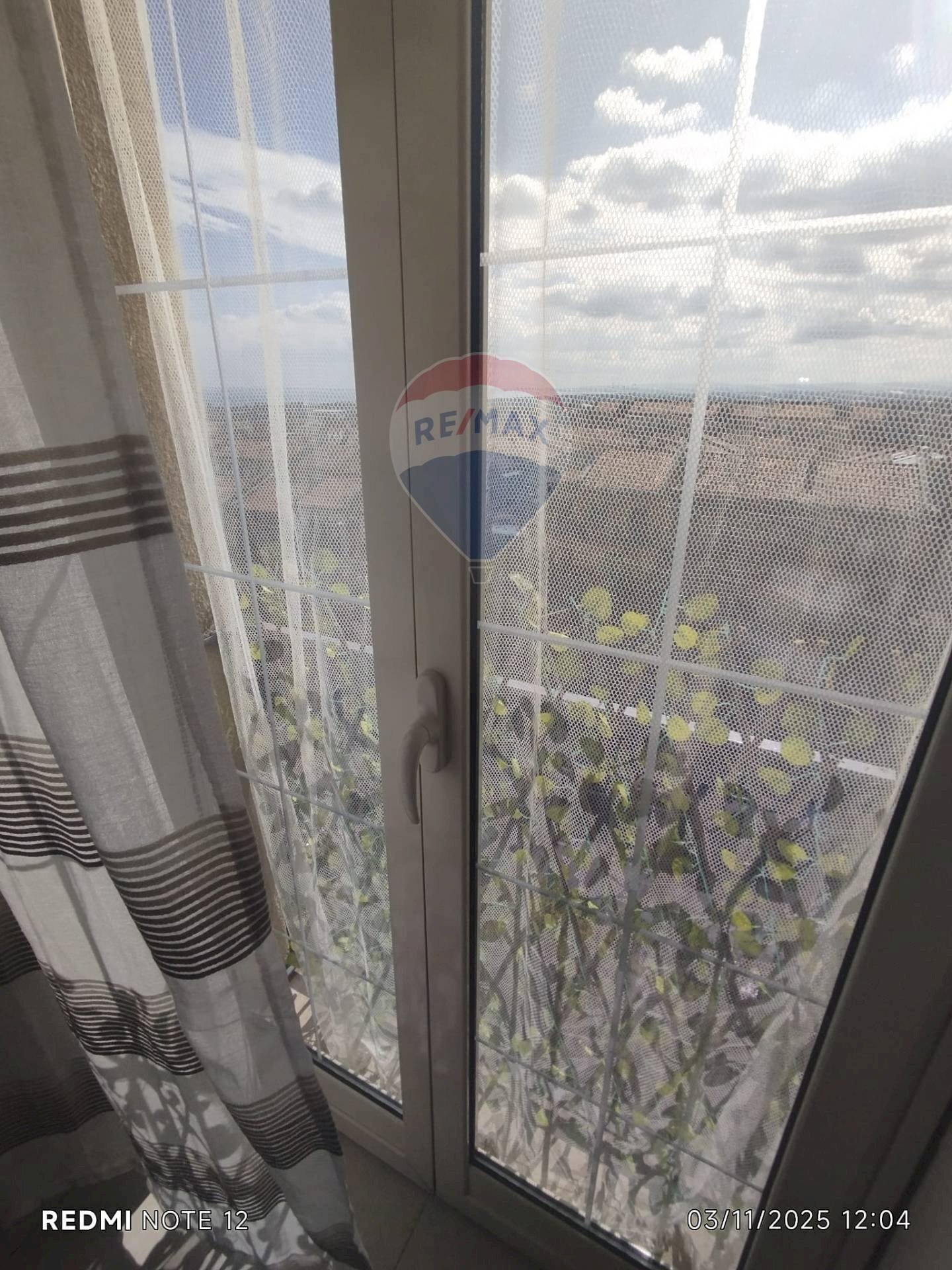 Dettagli - Appartamento Via Nervesa Della Battaglia
 
2, Catania - foto 3