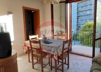 Sala da pranzo - Appartamento VIA TENENTE GIUSEPPE CATALDO
 
12, Caltagirone - foto 17