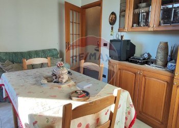 Sala da pranzo - Appartamento VIA TENENTE GIUSEPPE CATALDO
 
12, Caltagirone - foto 18