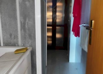 Hall / corridoio - Appartamento VIA TENENTE GIUSEPPE CATALDO
 
12, Caltagirone - foto 26