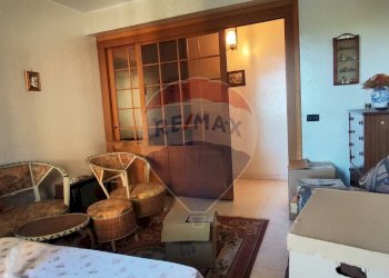 Sala da pranzo - Appartamento VIA TENENTE GIUSEPPE CATALDO
 
12, Caltagirone - foto 14