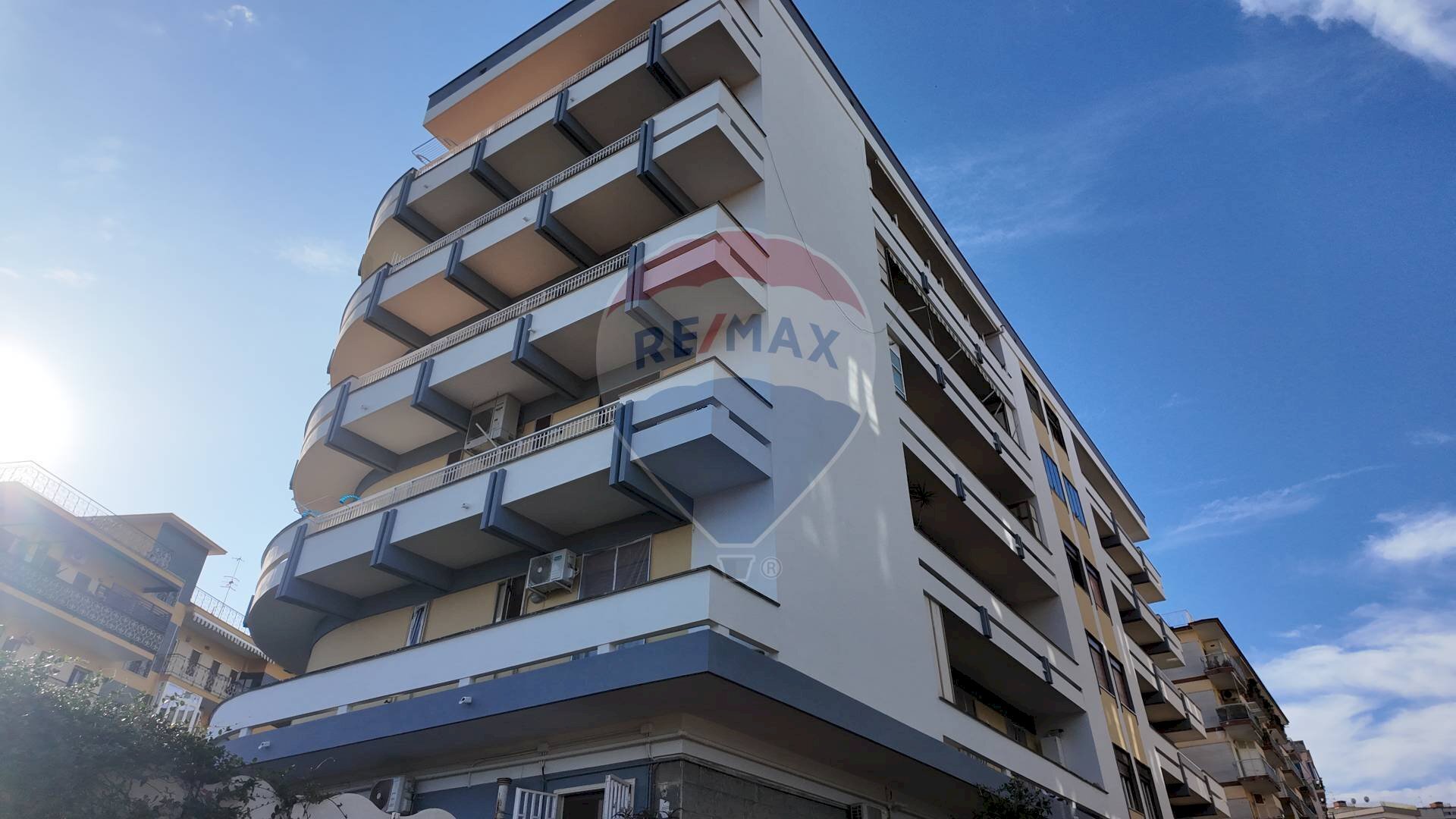 Edificio all\'aperto - Appartamento Via Edoardo Nicolardi
 
145, Napoli - foto 3