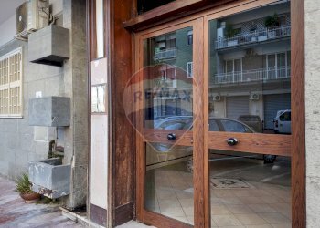 Ingresso palazzo - Appartamento Via Edoardo Nicolardi
 
145, Napoli - foto 4