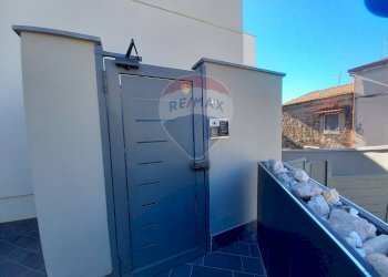 Terrazza - Quadrilocale Via Andrea Iannelli
 
41, Caserta - foto 2