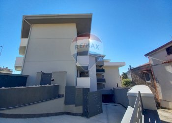 Edificio all\'aperto - Quadrilocale Via Andrea Iannelli
 
41, Caserta - foto 1