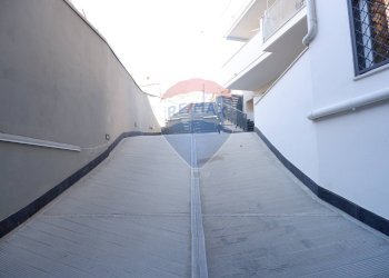 Edificio all\'aperto - Quadrilocale Via Andrea Iannelli
 
41, Caserta - foto 37