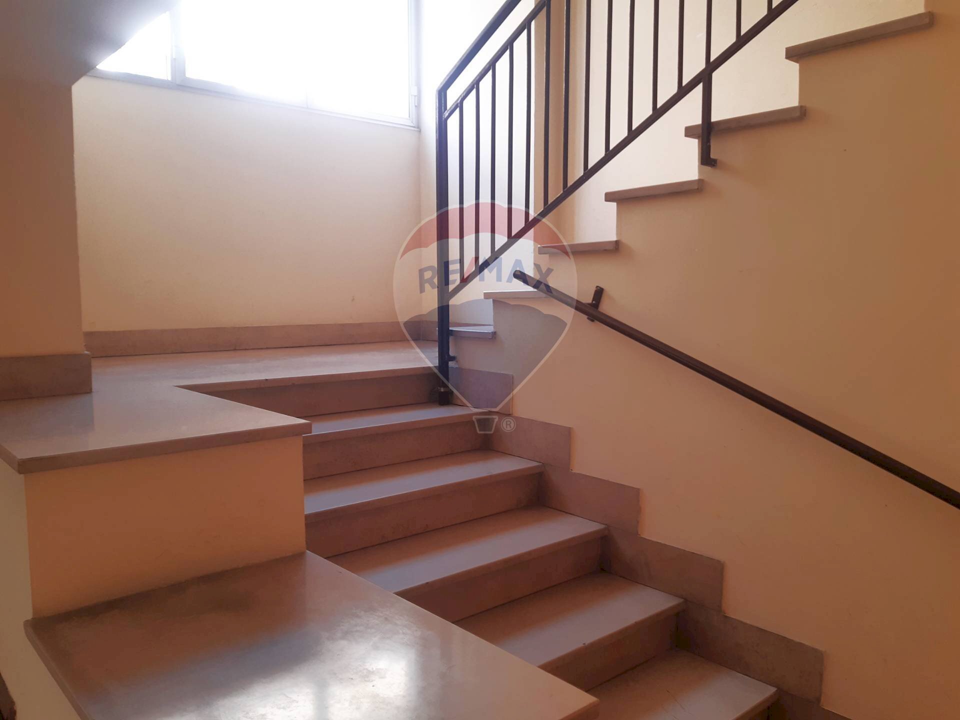 Scale - Ufficio Via Giuseppe Cacchi
 
8, L'Aquila - foto 3