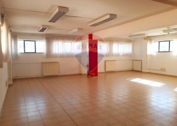 Stanza vuota - Ufficio Via Giuseppe Cacchi
 
8, L'Aquila - foto 6