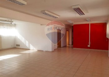 Stanza vuota - Ufficio Via Giuseppe Cacchi
 
8, L'Aquila - foto 8