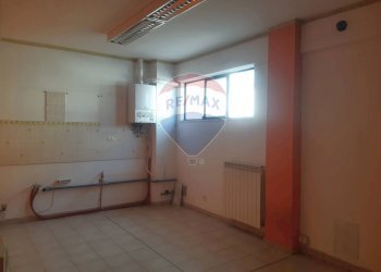 Stanza vuota - Ufficio Via Giuseppe Cacchi
 
8, L'Aquila - foto 9