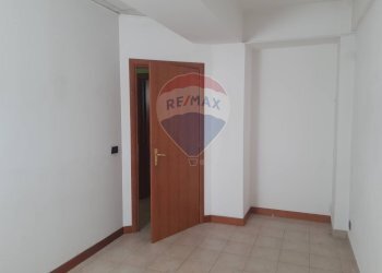 Foto 7 - Ufficio Via Giuseppe Cacchi
 
8, L'Aquila - foto 7