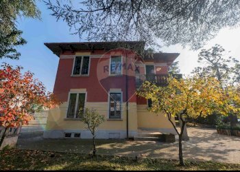 Casa all\'aperto - Villa via guglielmo marconi
 
3, Carobbio degli Angeli - foto 3