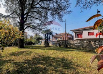 Giardino - Villa via guglielmo marconi
 
3, Carobbio degli Angeli - foto 4