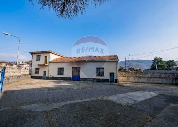 Casa all\'aperto - Villa guglielmo marconi
 
3, Carobbio degli Angeli - foto 8