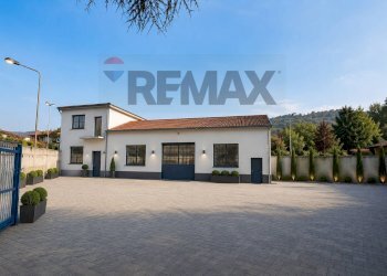 Casa all\'aperto - Villa guglielmo marconi
 
3, Carobbio degli Angeli - foto 9