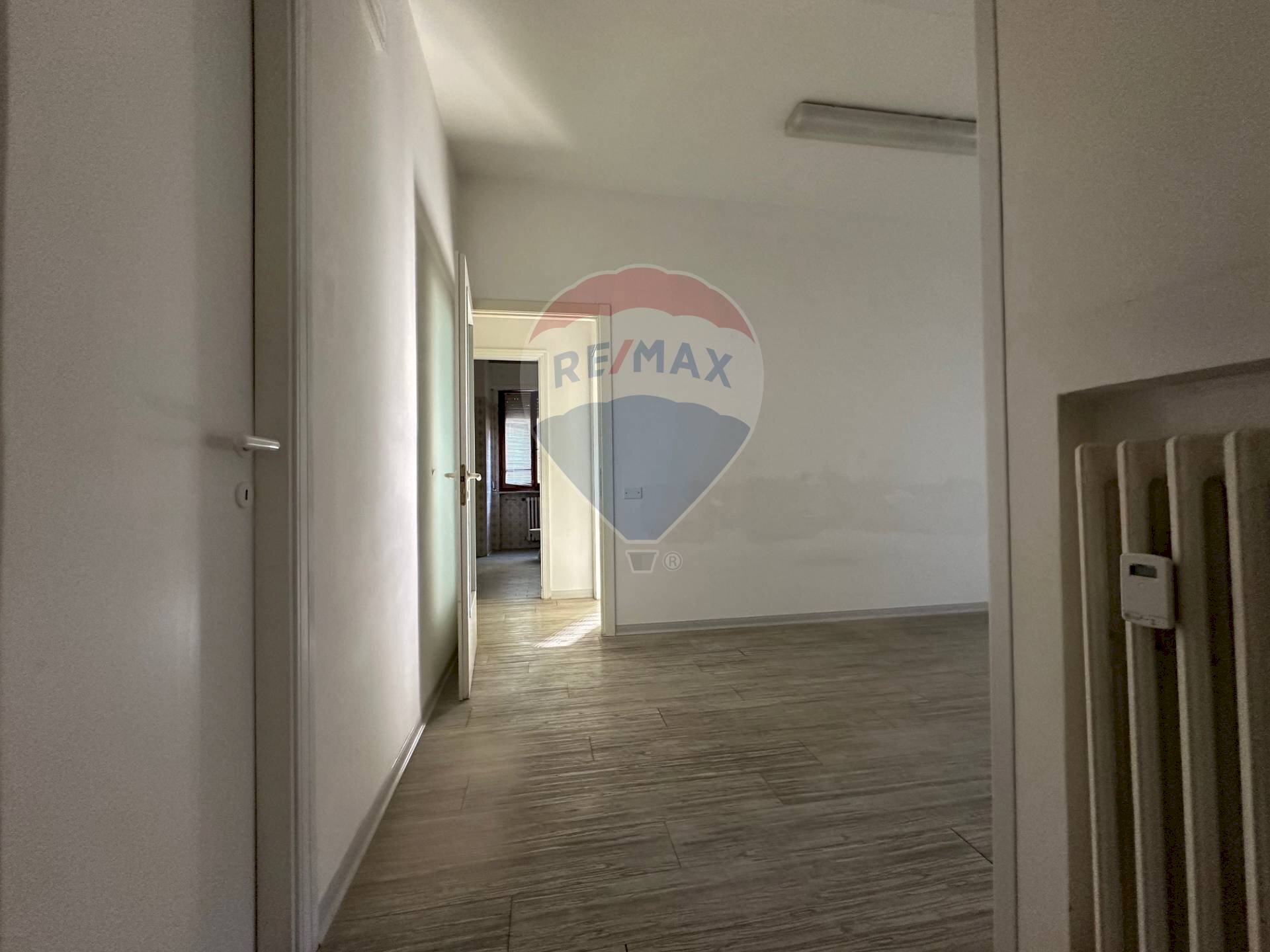 Hall / corridoio - Ufficio via Manara
5, Falconara Marittima - foto 2