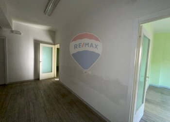 Stanza vuota - Office via Manara
 
5, Falconara Marittima - photo 7