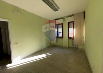 Stanza vuota - Office via Manara
 
5, Falconara Marittima - photo 9