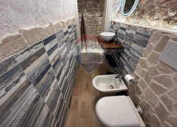 Bagno - Trilocale Via Bacco
 
11-12-16, Vieste - foto 9