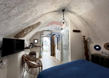 Camera / camera da letto - Trilocale Via Bacco
 
11-12-16, Vieste - foto 18