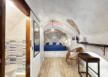 Camera / camera da letto - Trilocale Via Bacco
 
11-12-16, Vieste - foto 21