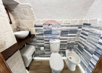 Bagno - Trilocale Via Bacco
 
11-12-16, Vieste - foto 26
