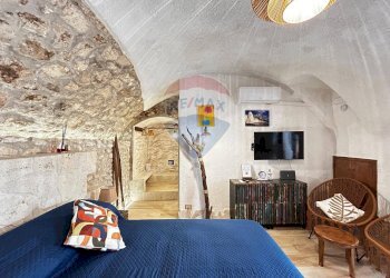 Camera / camera da letto - Trilocale Via Bacco
 
11-12-16, Vieste - foto 33