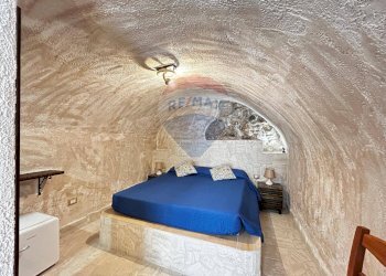 Camera / camera da letto - Trilocale Via Bacco
 
11-12-16, Vieste - foto 38