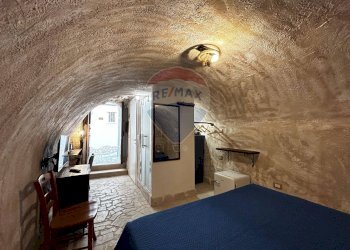 Camera / camera da letto - Trilocale Via Bacco
 
11-12-16, Vieste - foto 39