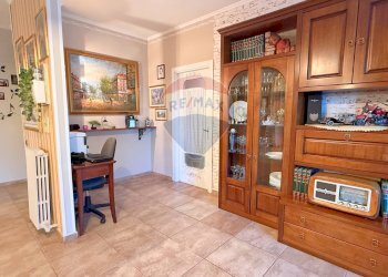 Salone - Quadrilocale Viale Stazione
 
1, Ordona - foto 13