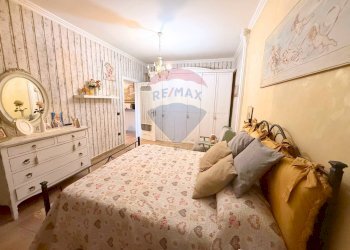 Camera / camera da letto - Quadrilocale Viale Stazione
 
1, Ordona - foto 18