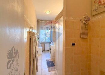 Secondo bagno - Quadrilocale Viale Stazione
 
1, Ordona - foto 24