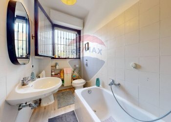 Bagno - Trilocale via veneto
 
11, Peschiera Borromeo - foto 16