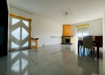 Foto 6 - Quadrilocale VIA PADRE PIO
 
7, Motta Montecorvino - foto 6