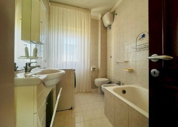 Foto 15 - Quadrilocale VIA PADRE PIO
 
7, Motta Montecorvino - foto 15