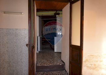 Hall / corridoio - Casa semi indipendente Via Ariolla
 
5, Neviano degli Arduini - foto 8