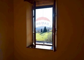 Stanza vuota - Casa semi indipendente Via Ariolla
 
5, Neviano degli Arduini - foto 24