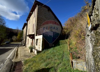 Casa all\'aperto - Casa semi indipendente Via Ariolla
 
5, Neviano degli Arduini - foto 30