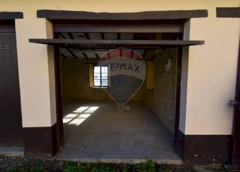 Parcheggio - Casa semi indipendente Via Ariolla
 
5, Neviano degli Arduini - foto 36